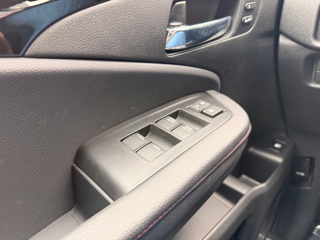 New 2026 Honda Ridgeline Black Edition image 13