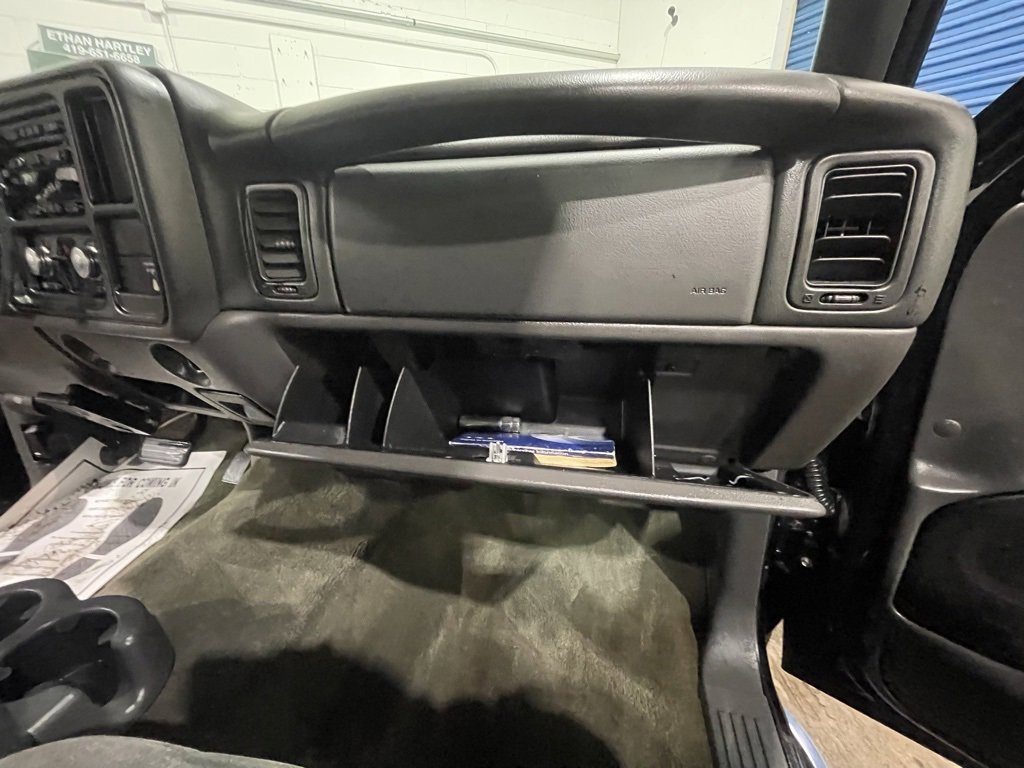 Used 2007 Chevrolet Silverado 2500 LT w/ Heavy-Duty Power Package image 29