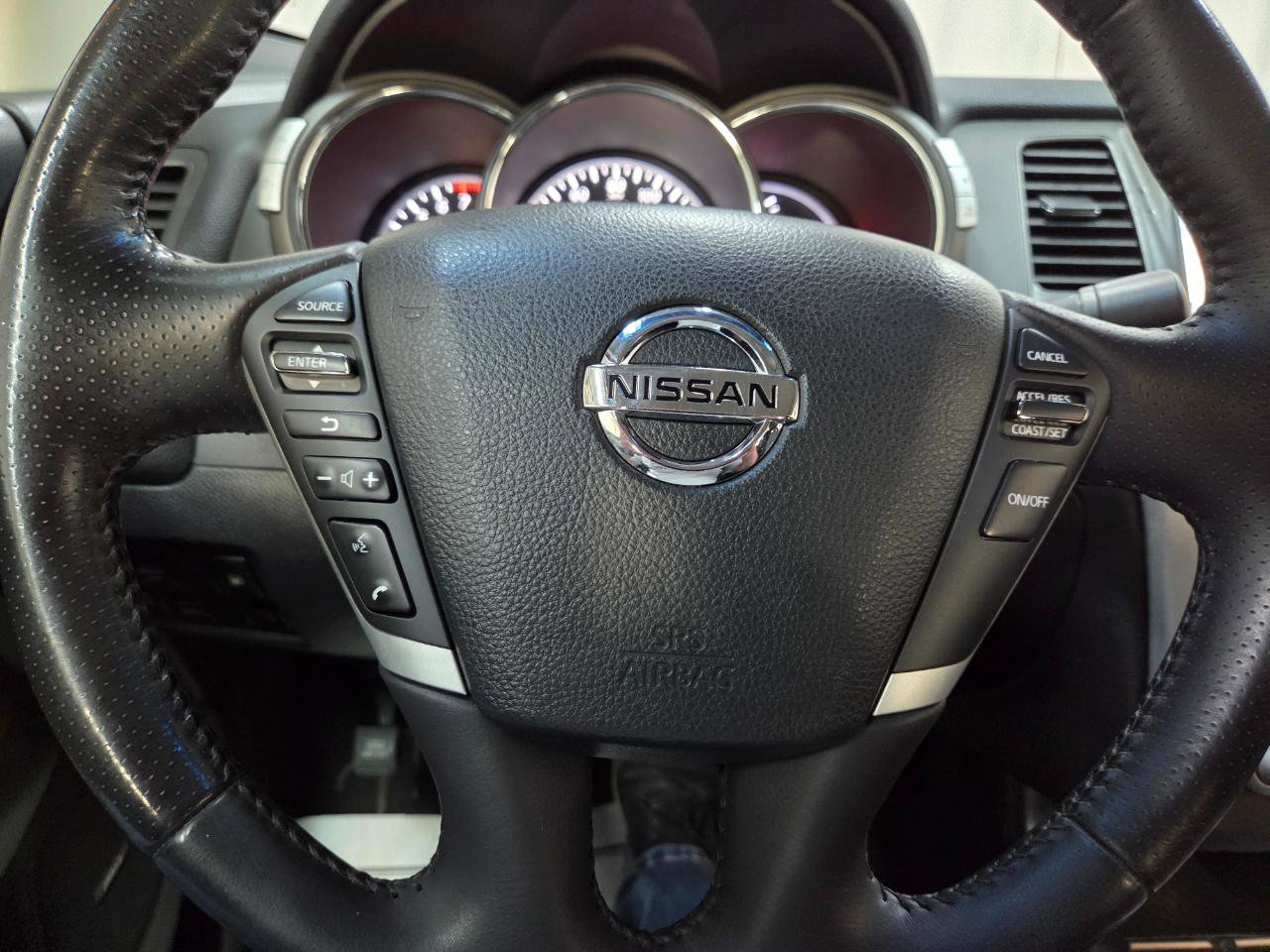 Used 2014 Nissan Murano CrossCabriolet w/ Navigation Package AWD/4WD image 21