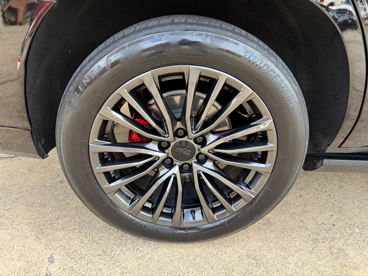 Used 2023 Cadillac Escalade V image 11