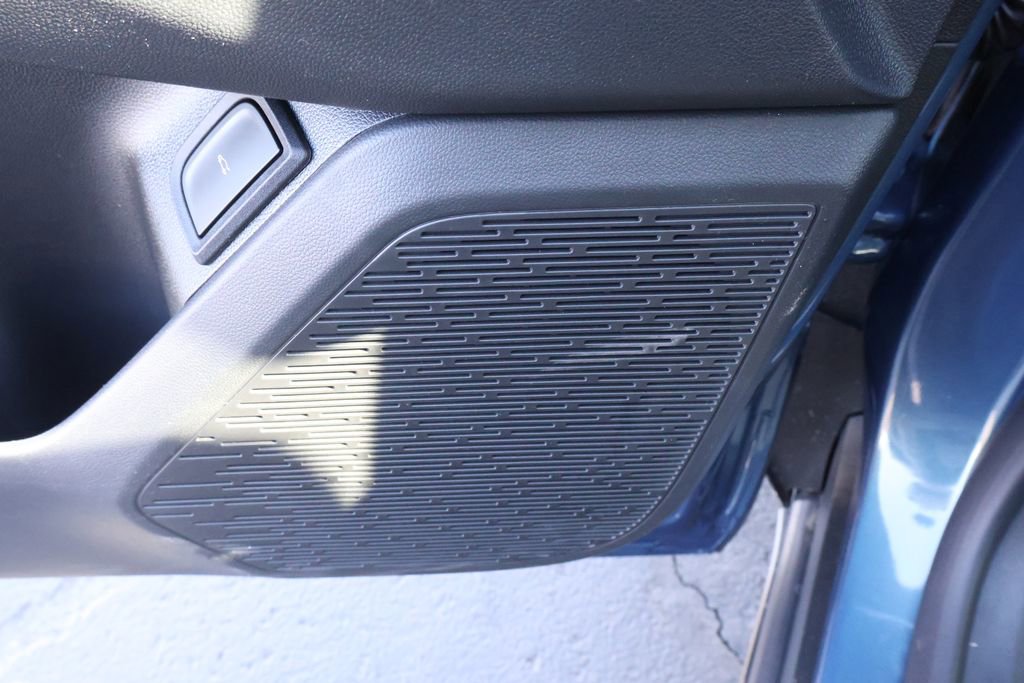 New 2026 Chevrolet Equinox LT w/ Convenience Package II image 18