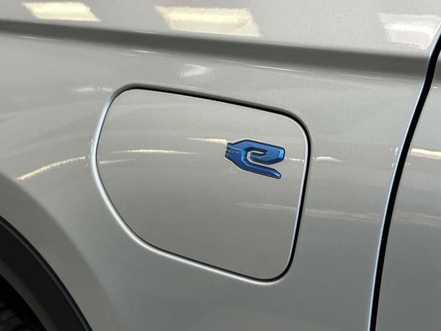 Used 2024 Jeep Grand Cherokee Limited 4xe image 12