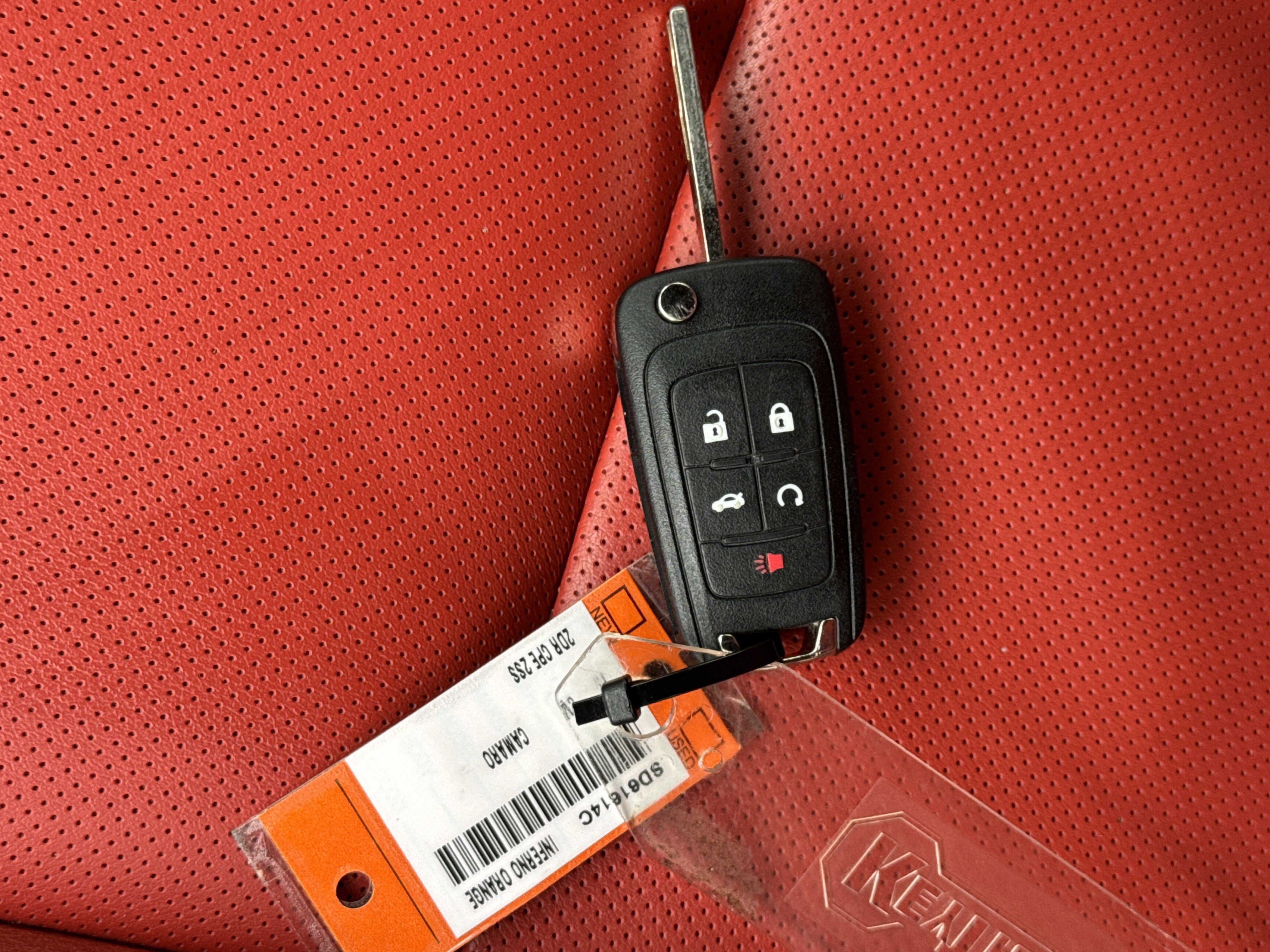 Used 2011 Chevrolet Camaro SS w/ RS Package image 30