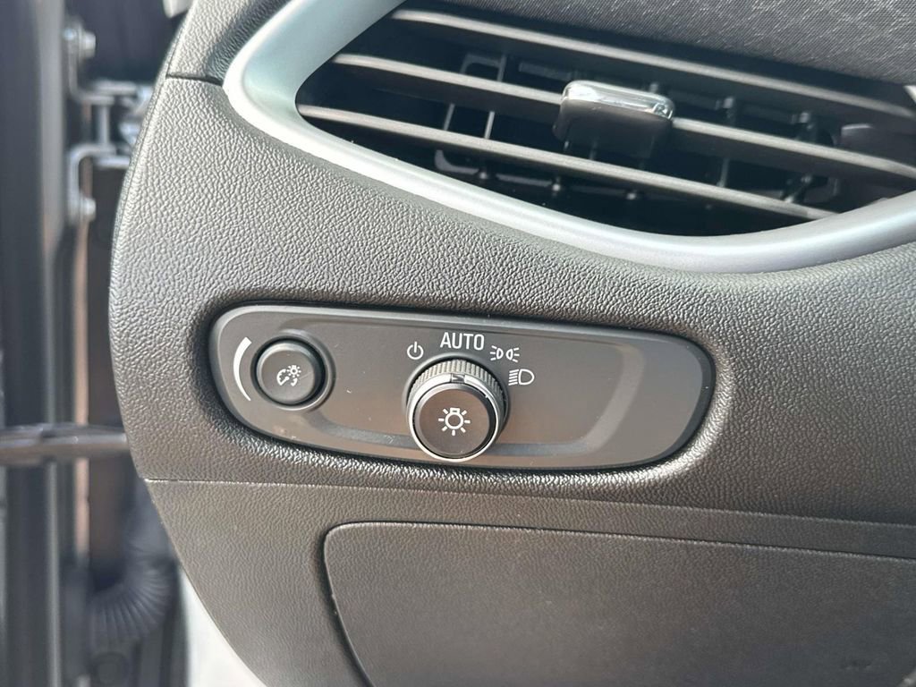 Certified 2023 Chevrolet Malibu LT image 20