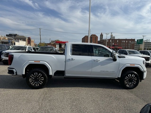 New 2026 GMC Sierra 2500 Denali Ultimate w/ Max Trailering Package image 6