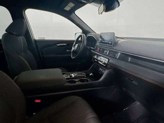 Used 2024 Honda Pilot Sport image 10