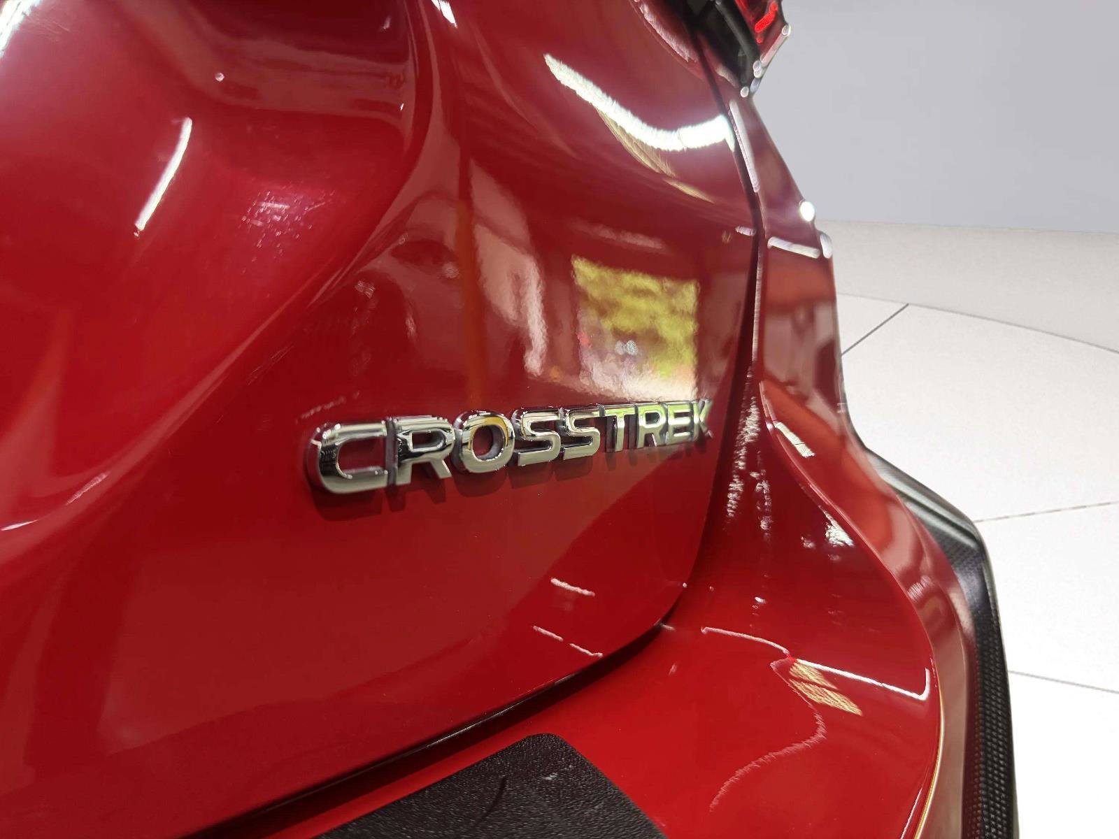 Used 2024 Subaru Crosstrek 2.0i Premium AWD/4WD image 17