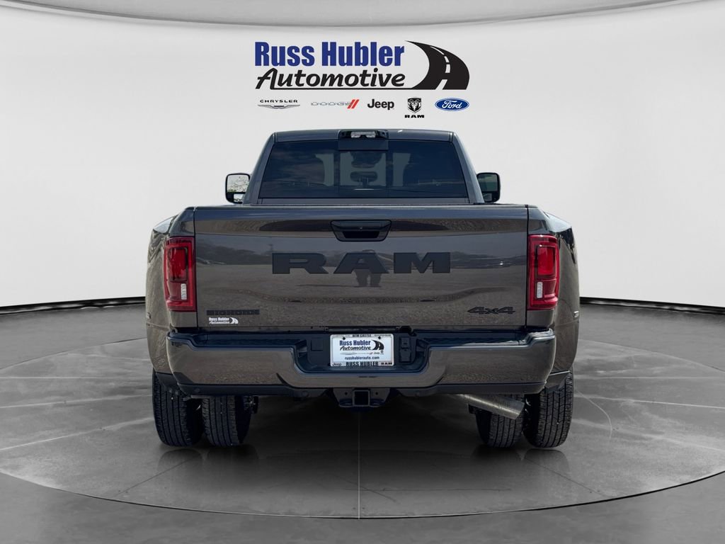 New 2026 RAM 3500 Big Horn AWD/4WD image 4