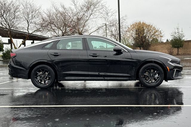 New 2026 Kia K5 LXS image 3