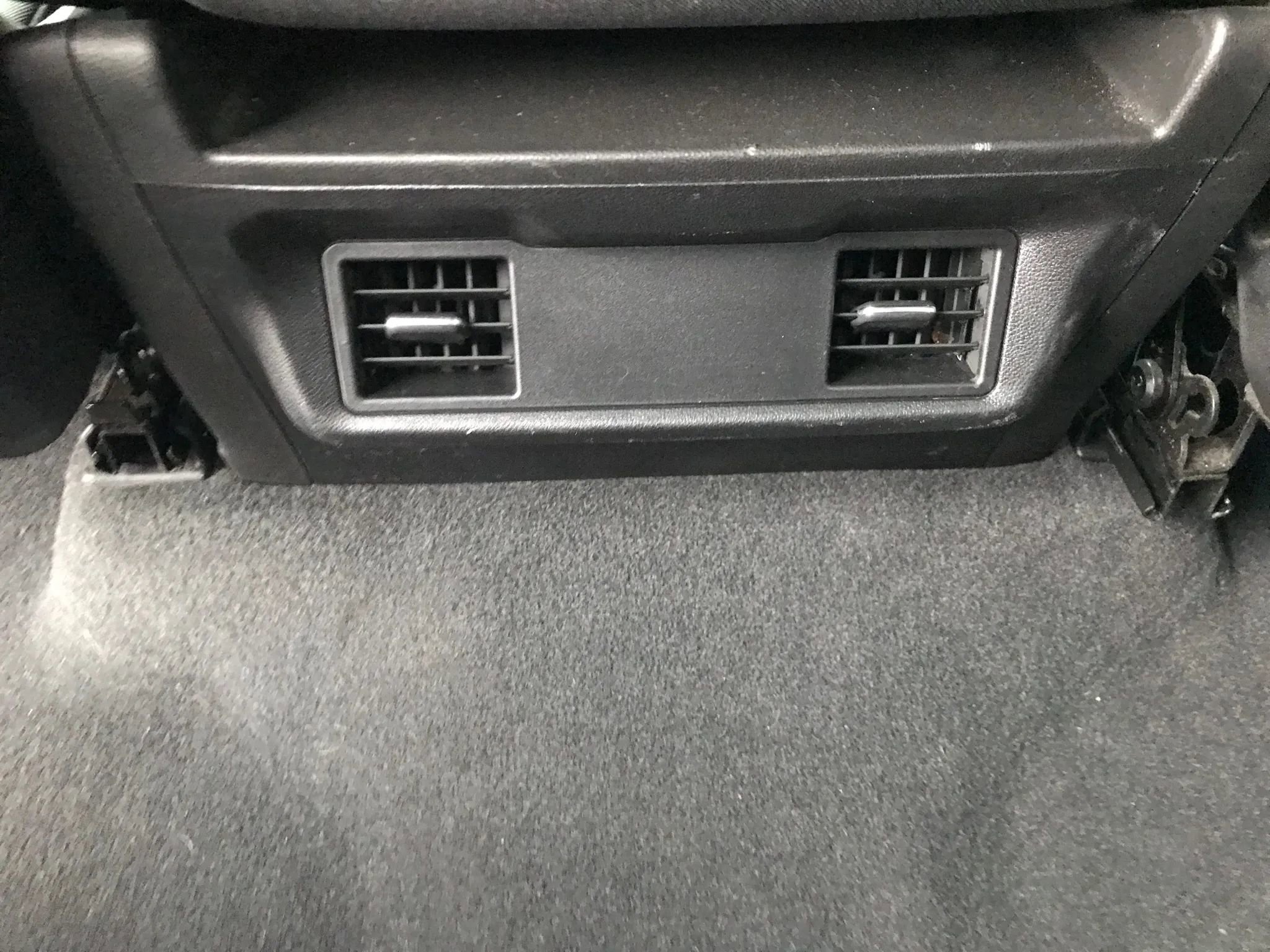 Used 2020 Chevrolet Silverado 2500 LT w/ Fleet Comfort Package image 32