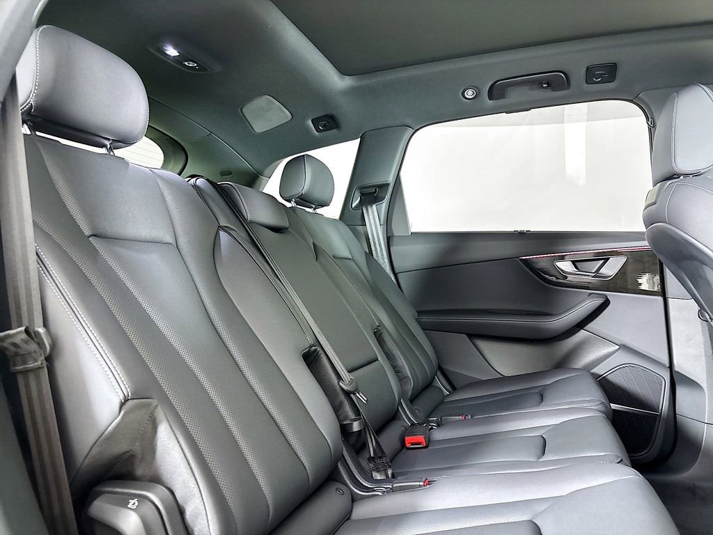 New 2026 Audi Q7 3.0T Premium Plus image 17