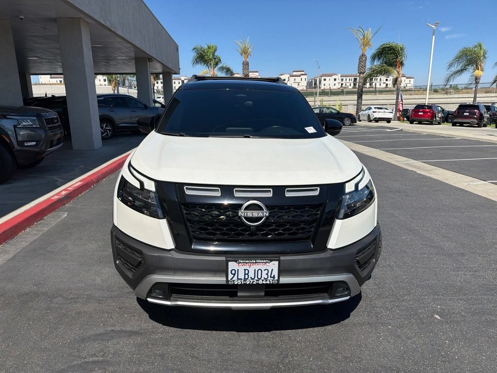 Used 2024 Nissan Pathfinder Rock Creek AWD/4WD image 3