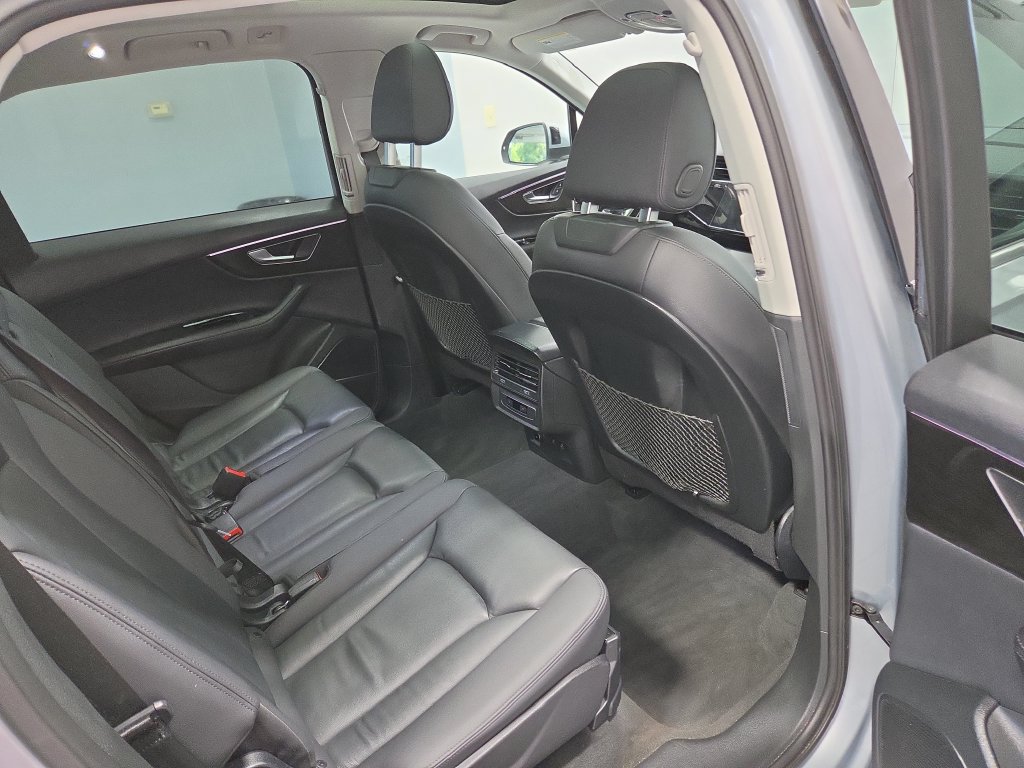Used 2024 Audi Q7 3.0T Premium Plus AWD/4WD image 19
