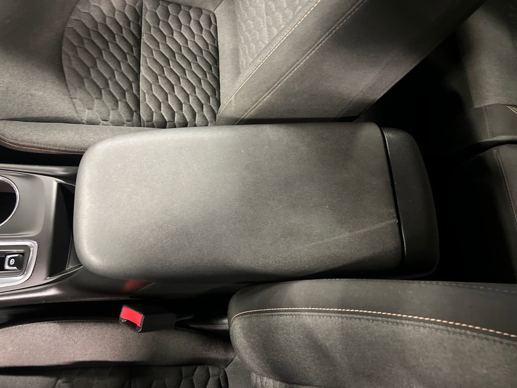 Certified 2018 Chevrolet Equinox LT AWD/4WD image 26