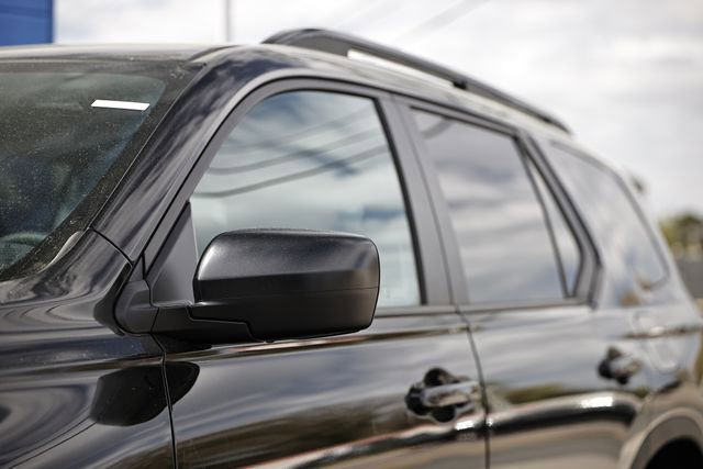 New 2026 Honda Pilot Sport image 4