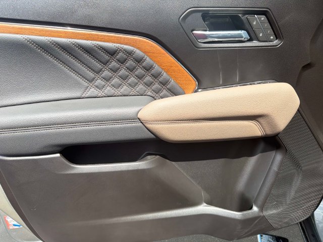 New 2026 GMC Canyon Denali AWD/4WD image 14