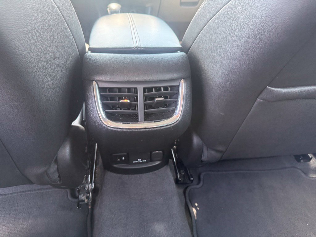 Used 2024 Chevrolet Malibu LT FWD image 32