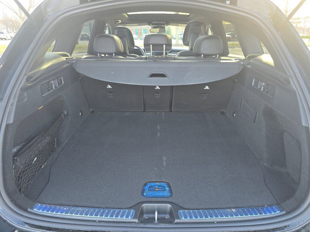 Used 2026 Mercedes-Benz GLC 300 4MATIC image 19