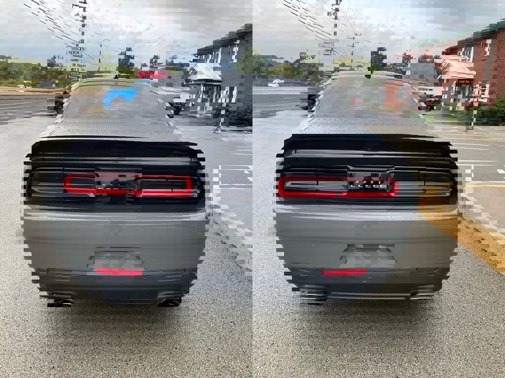 Used 2017 Dodge Challenger T/A image 4