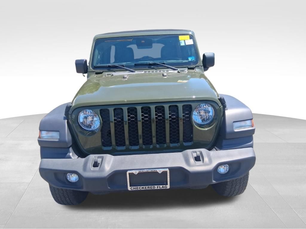 Used 2024 Jeep Wrangler Unlimited Sport AWD/4WD image 2
