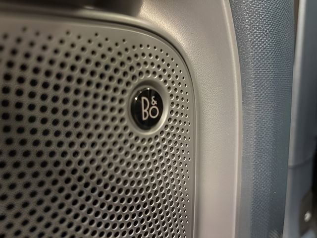 New 2025 Ford Maverick Lariat w/ Black Appearance Package image 34