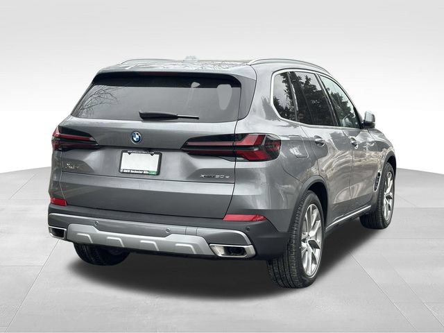 New 2026 BMW X5 xDrive50e w/ Executive Package AWD/4WD image 4