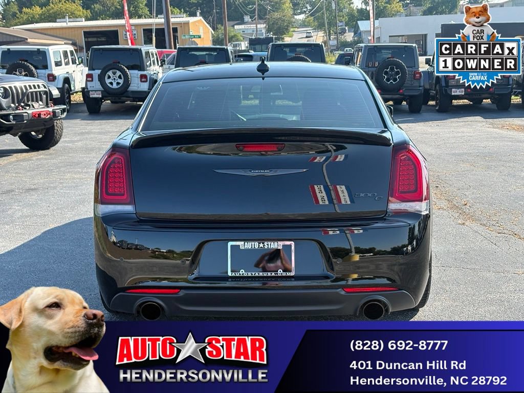 Used 2023 Chrysler 300 C RWD image 4