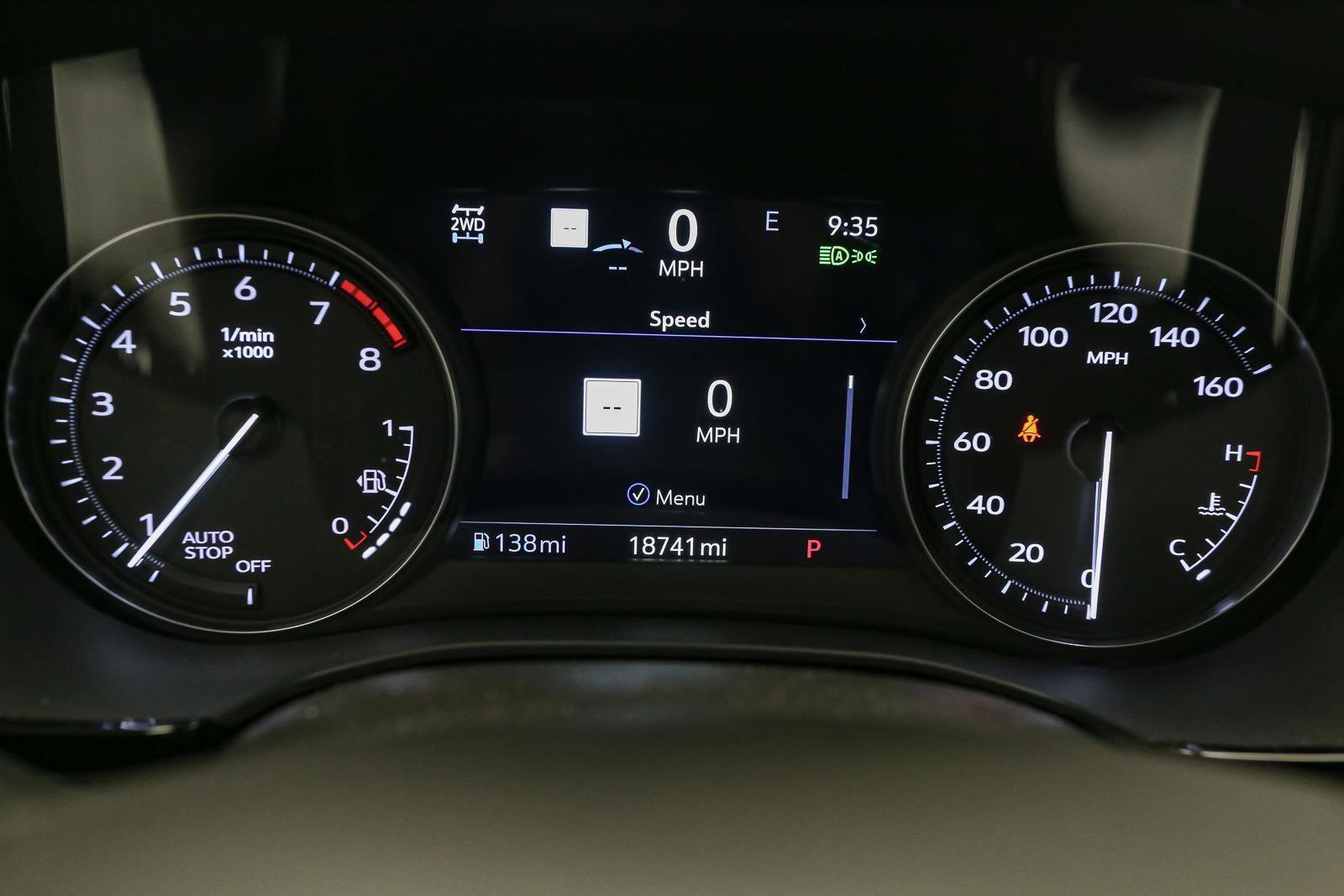 Used 2024 Cadillac XT6 Premium Luxury w/ Platinum Package image 45