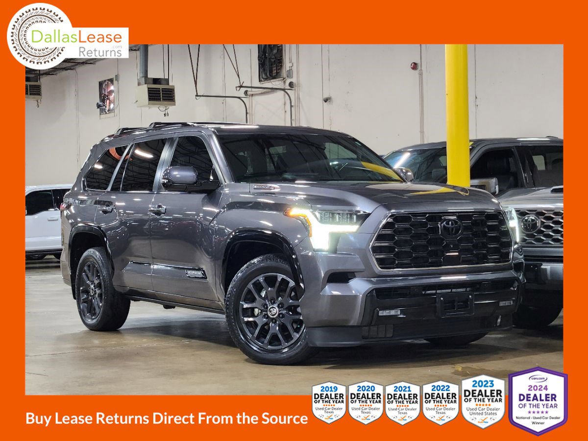 Used 2024 Toyota Sequoia Platinum AWD/4WD image 1