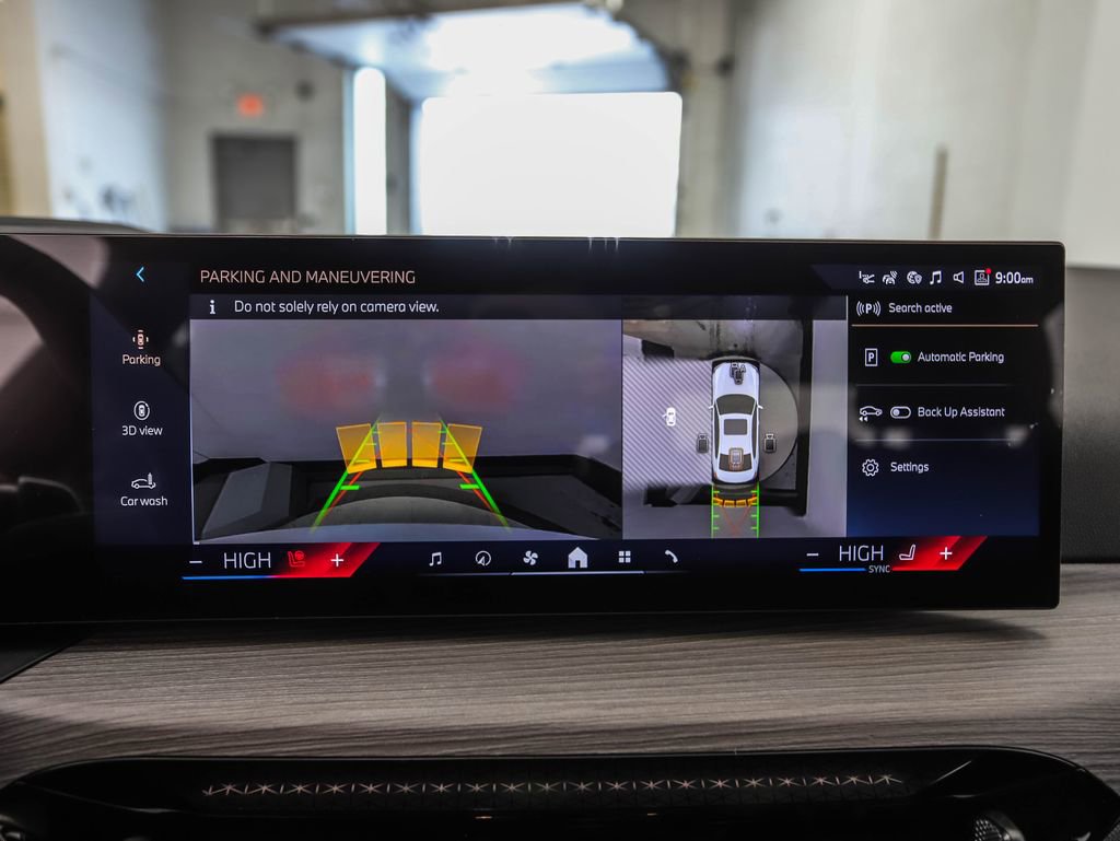 New 2026 BMW 330i xDrive Sedan w/ Premium Package image 19