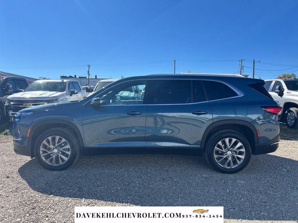 Used 2026 Buick Enclave Preferred FWD image 4