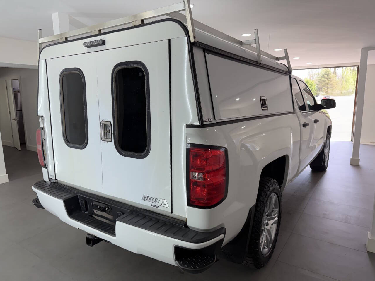 Used 2016 Chevrolet Silverado 1500 Custom w/ Custom Convenience Package AWD/4WD image 8