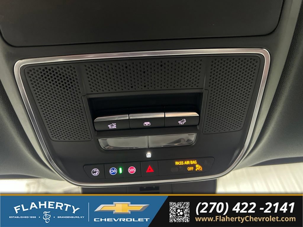 Used 2024 Chevrolet Traverse RS w/ LPO, Floor Liner Package AWD/4WD image 35
