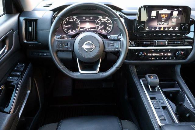 Certified 2024 Nissan Pathfinder SL w/ Cargo Package image 17
