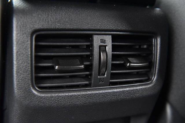 Certified 2023 Nissan Rogue SV image 22