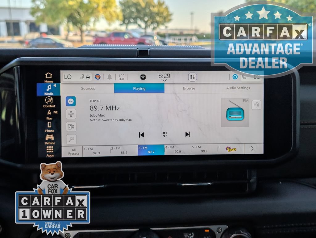Used 2025 Jeep Gladiator Mojave AWD/4WD image 7