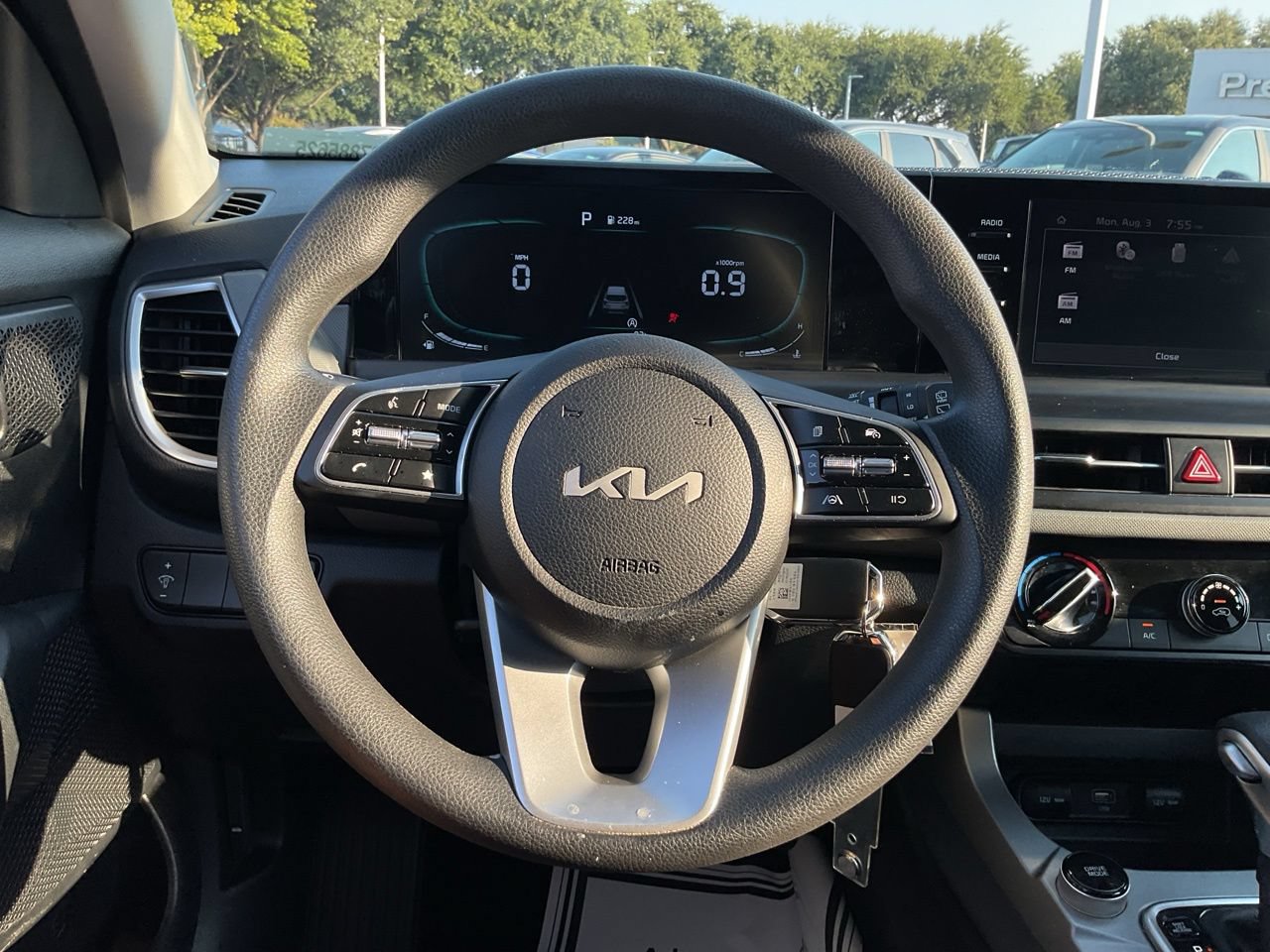 Used 2026 Kia Seltos LX FWD image 25