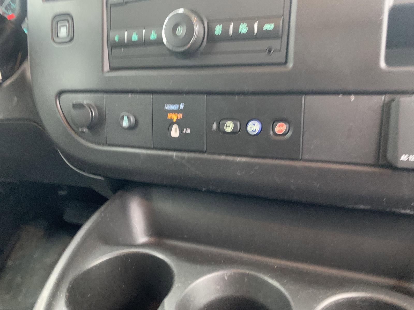 Used 2024 Chevrolet Express 2500 w/ Driver Convenience Package image 34