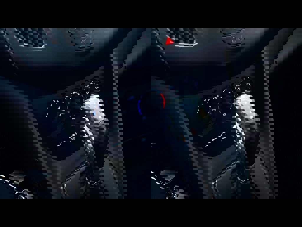 Used 2017 Ford Transit Connect XL image 18