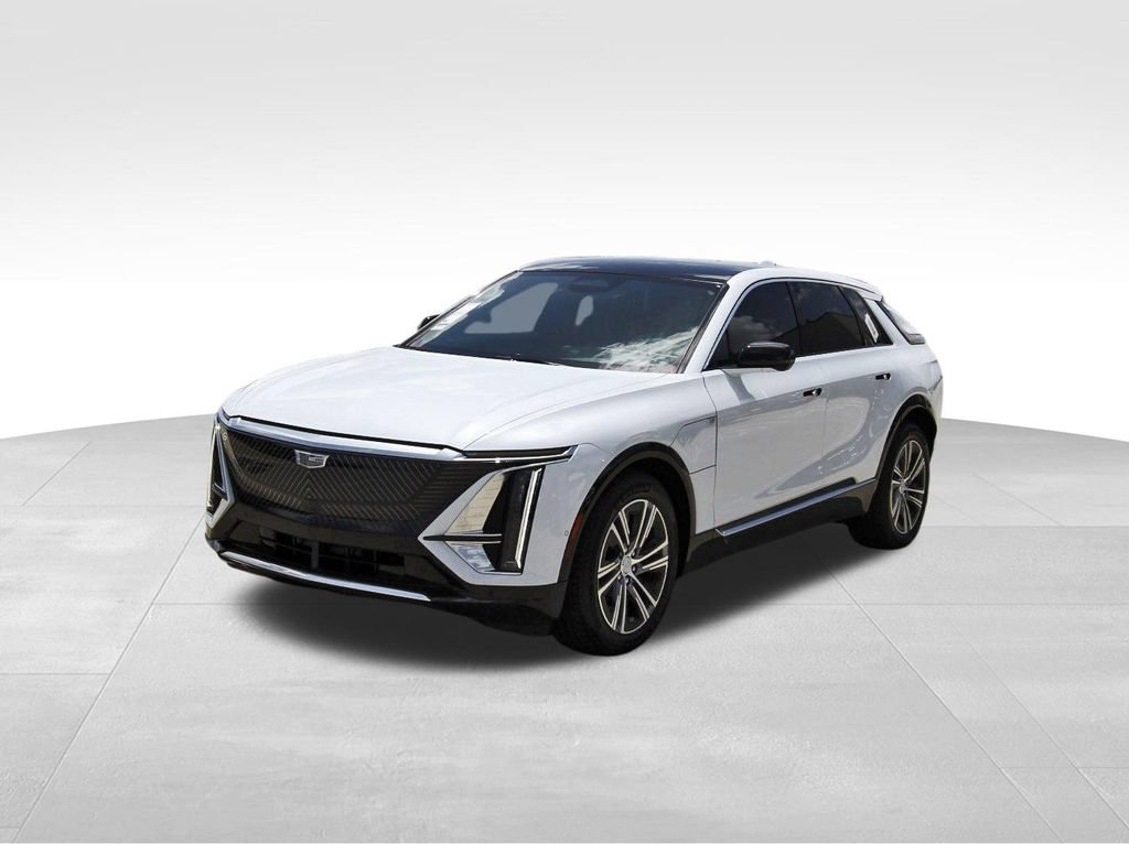 New 2027 Cadillac Lyriq Luxury AWD/4WD image 2
