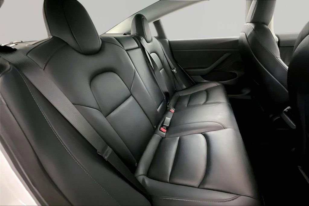 Used 2022 Tesla Model 3 Long Range AWD/4WD image 21