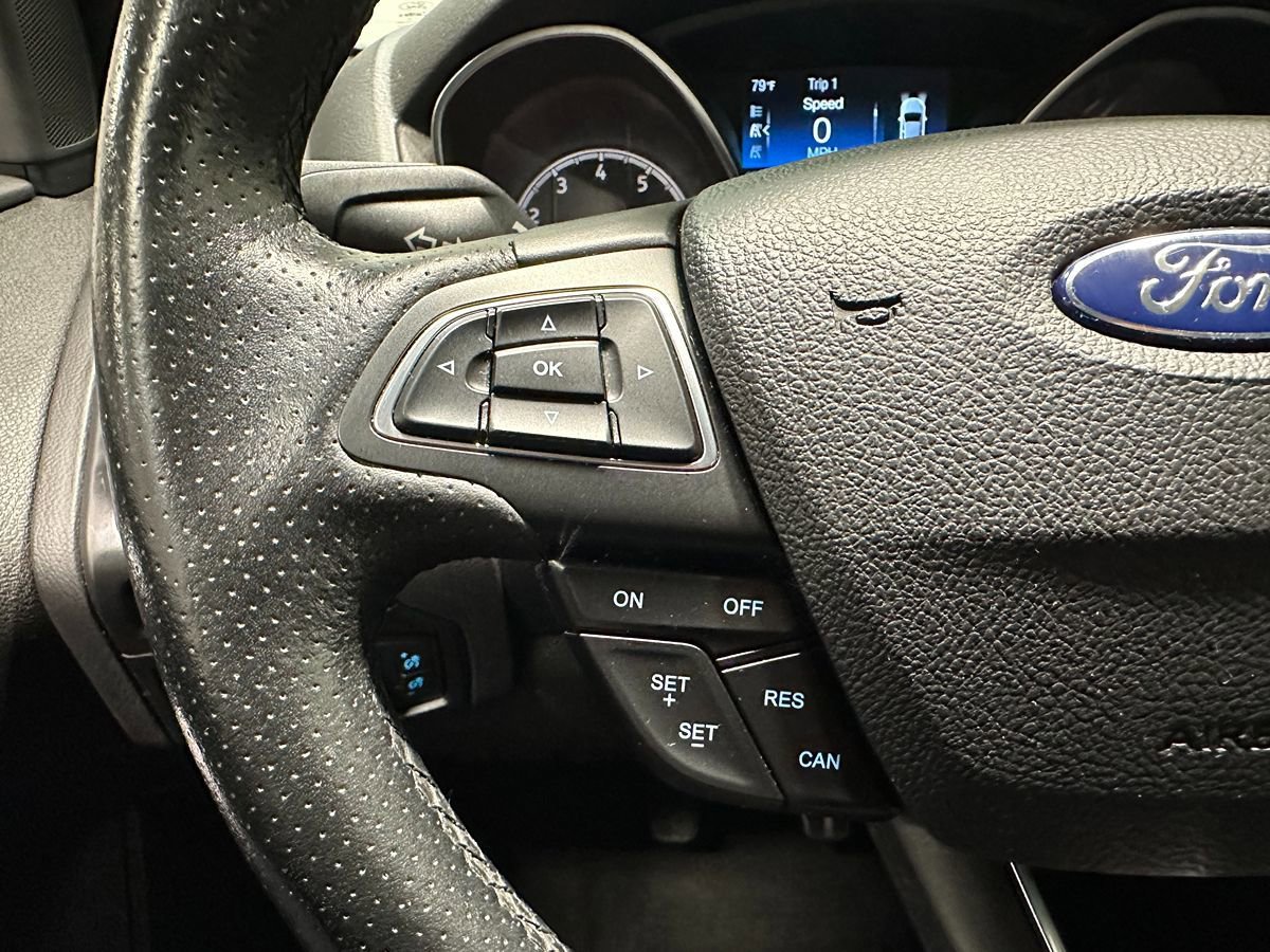Used 2018 Ford Focus ST w/ Equipment Group 401A FWD image 30