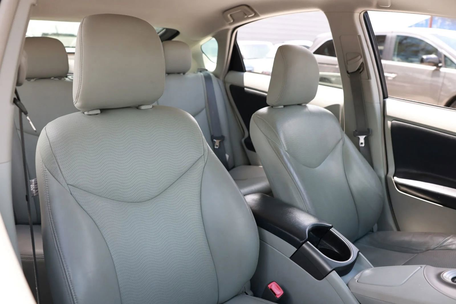 Used 2012 Toyota Prius Two FWD image 24