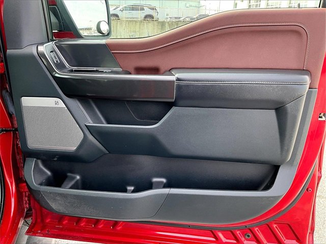 Used 2021 Ford F150 Lariat w/ Equipment Group 502A High image 12