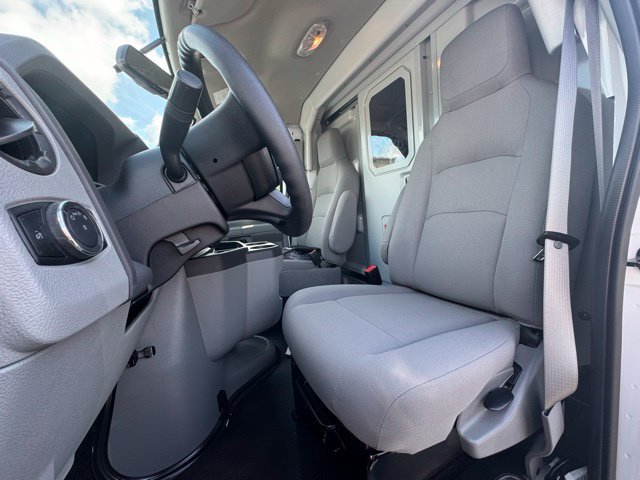New 2025 Ford E-350 and Econoline 350 Super Duty w/ Power Equipment Group RWD image 9
