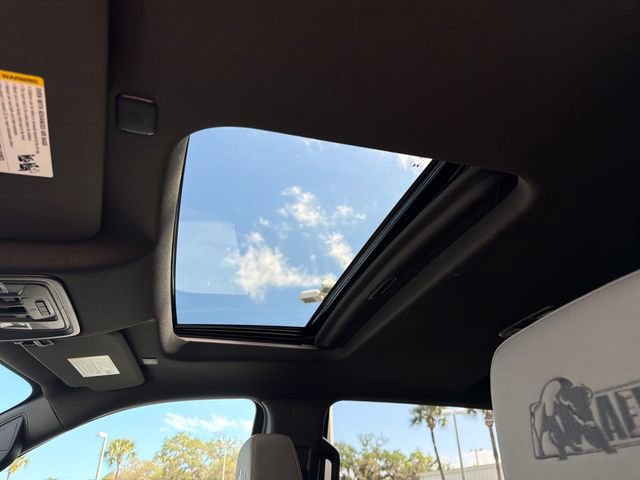 New 2026 Chevrolet Silverado 2500 ZR2 image 18