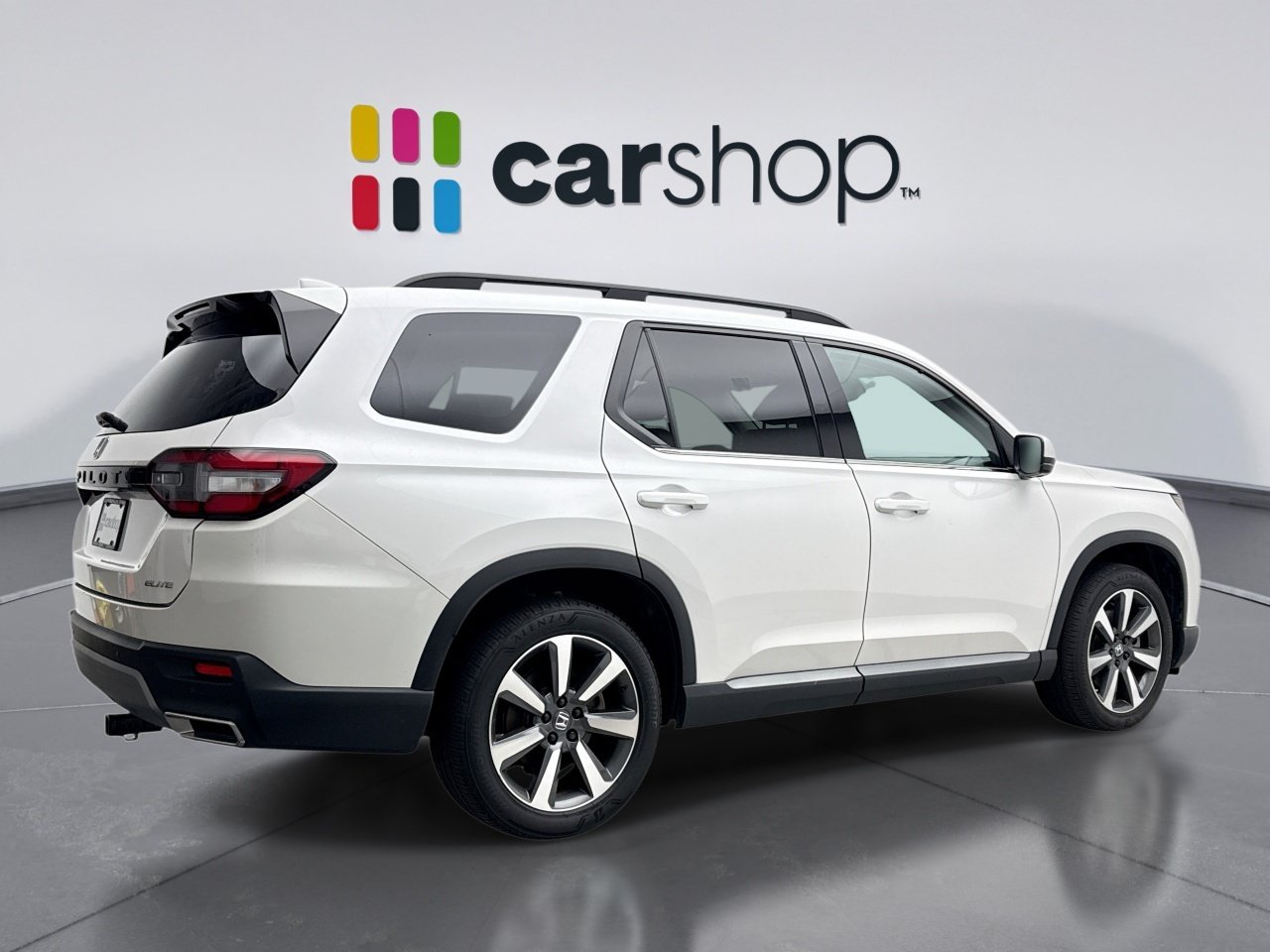 Used 2023 Honda Pilot Elite image 5