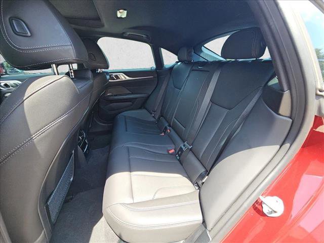 Used 2023 BMW i4 eDrive35 RWD image 17