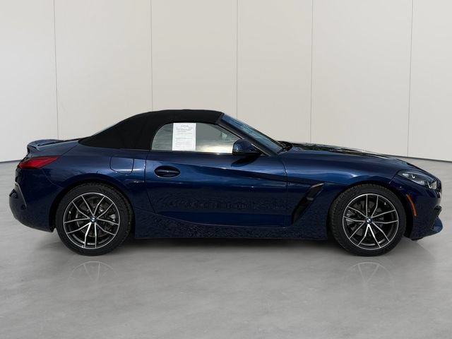 Used 2021 BMW Z4 sDrive30i w/ Convenience Package RWD image 7