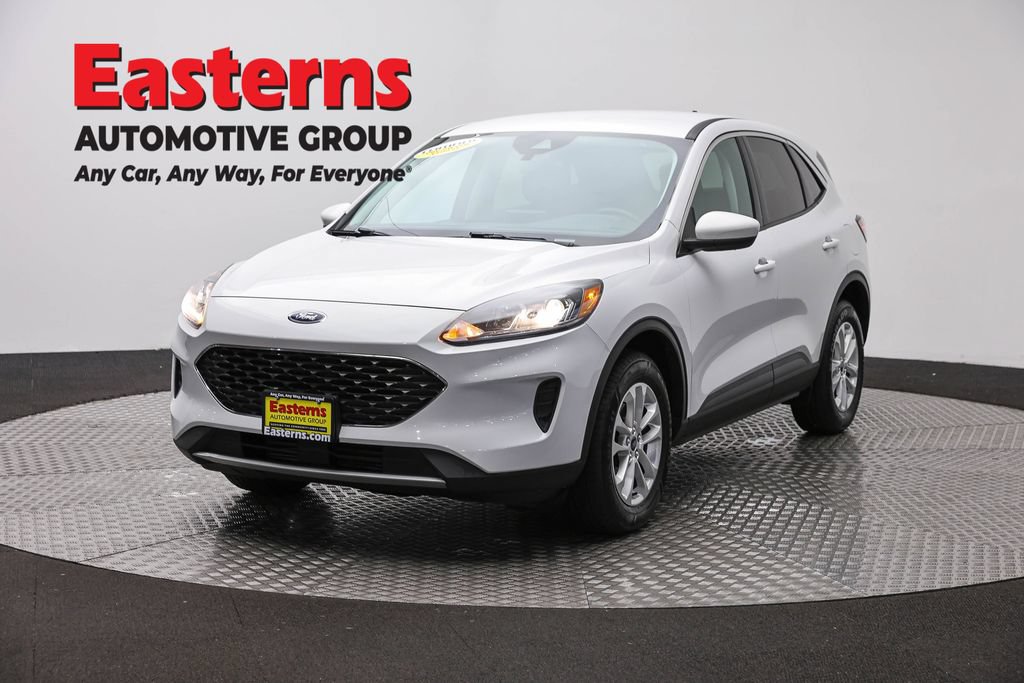 Used 2021 Ford Escape SE AWD/4WD image 1